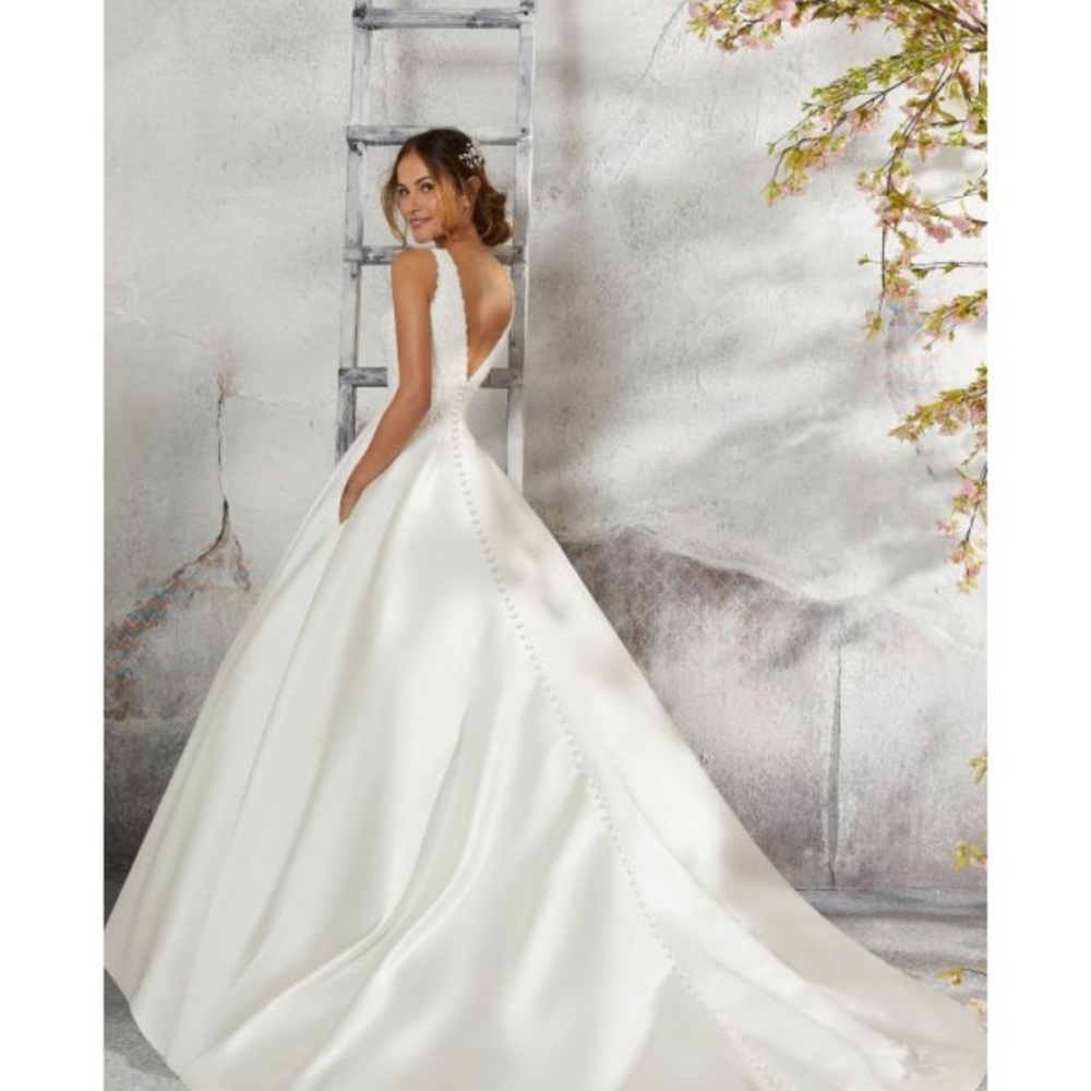 NEW wedding dress !